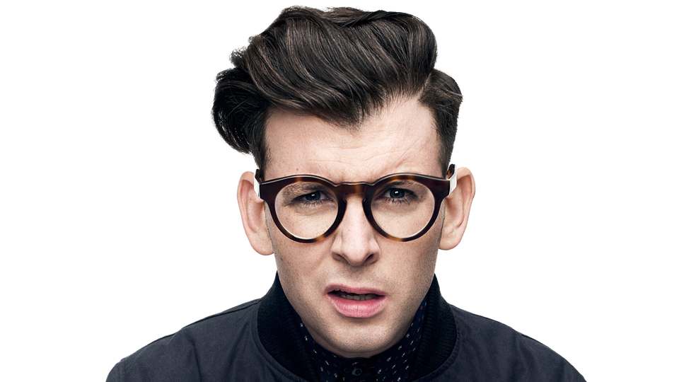 Interview Moshe Kasher on Problematic, the Endless Honeymoon Tour with