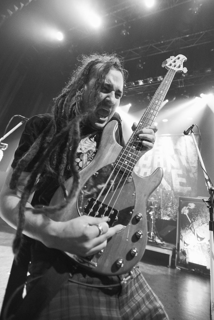 vitormunhoz-lessthanjake-026