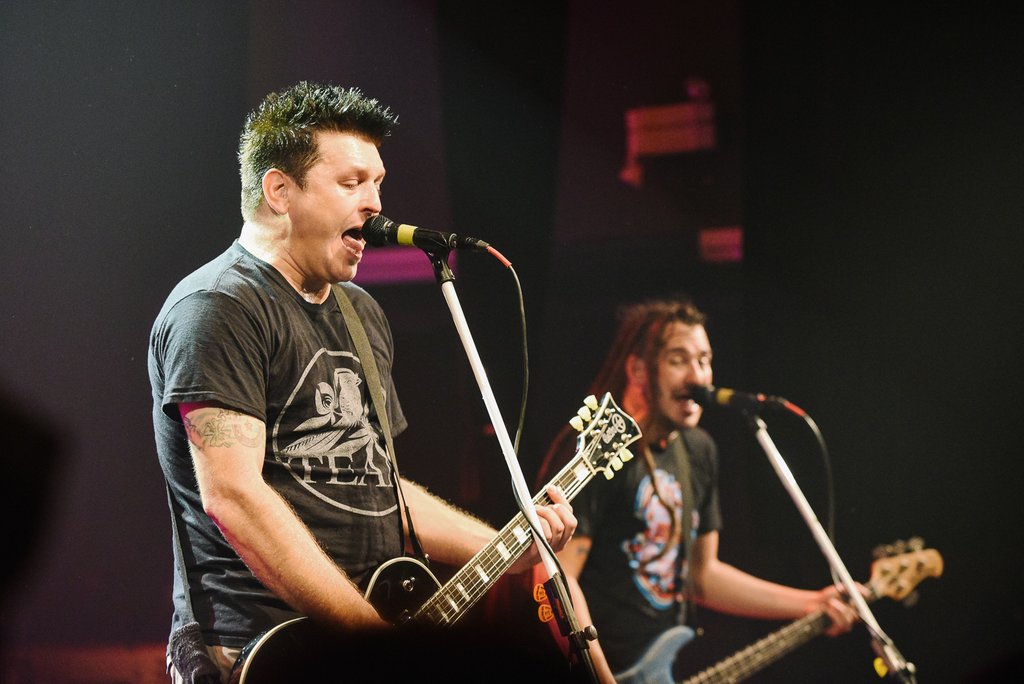 vitormunhoz-lessthanjake-032