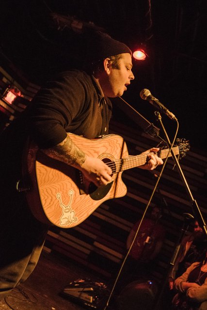 Homeless Gospel Choir live from their tour with Frnkiero, February 24, 2015 (photo by Vitor Munhoz).