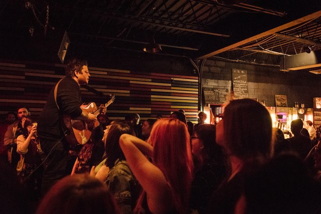 Homeless Gospel Choir live from their tour with Frnkiero, February 24, 2015 (photo by Vitor Munhoz).