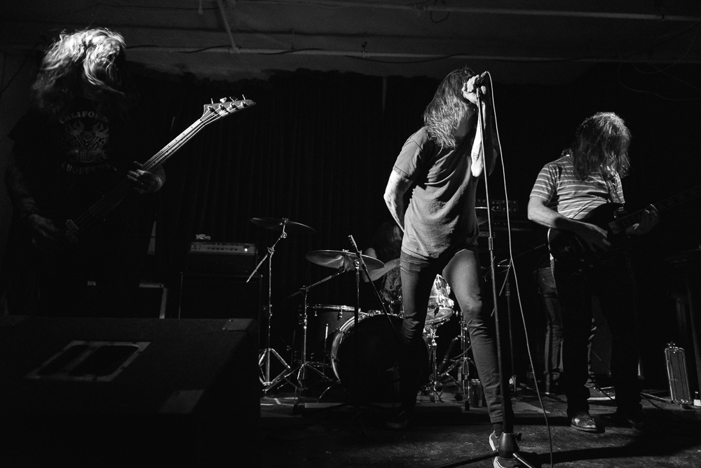 Obliterations live in Montreal 2015, featuring members of  Black Mountain and Pink Mountaintops. 