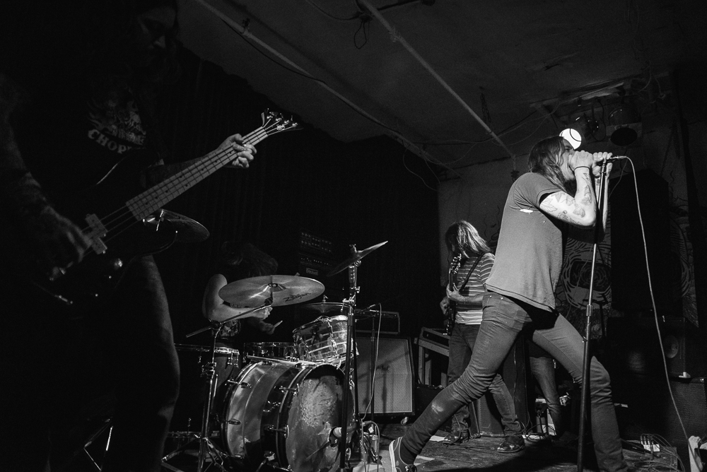 Obliterations live in Montreal 2015, featuring members of  Black Mountain and Pink Mountaintops. 