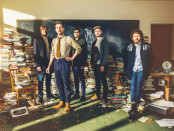 kaiser Chiefs 2105 tour Ricky Wilson The Voice