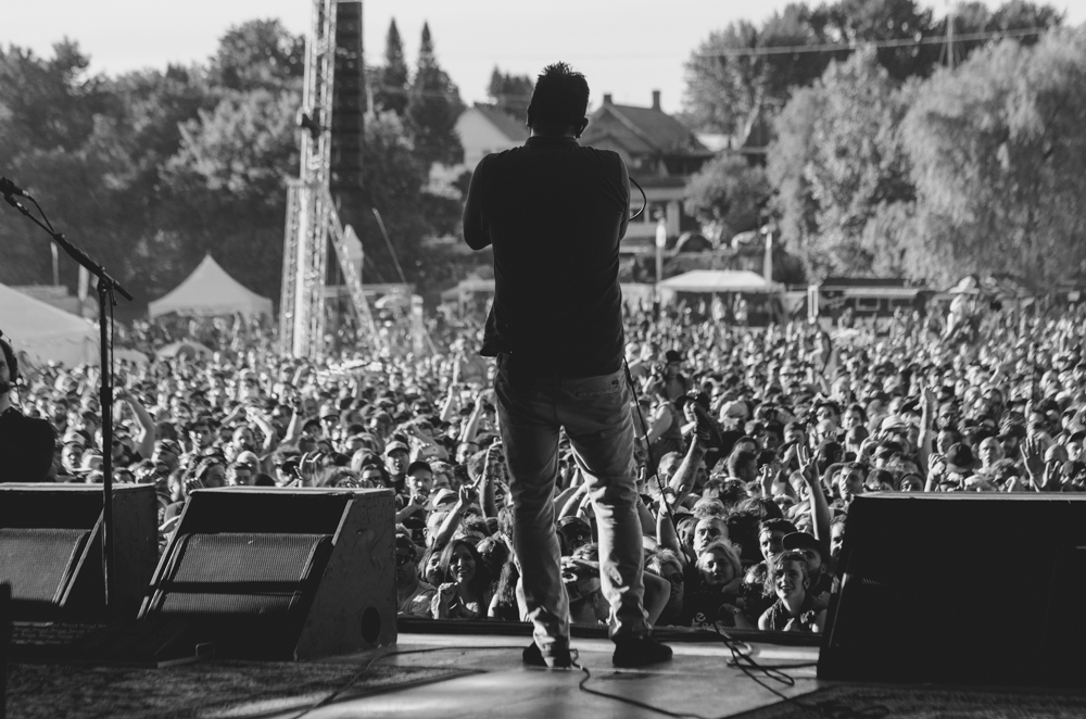 JB-Rockfest2015_Day_1_Deftones_2