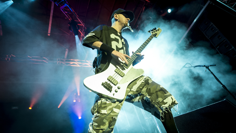 JB-Rockfest2015_Day_2_System_of_a_Down_13