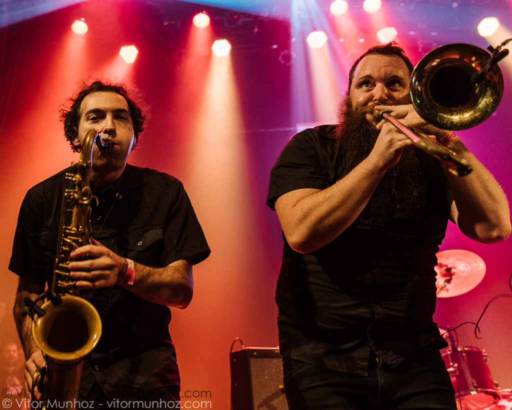 perform live for the 20th anniversary of Stomp Records