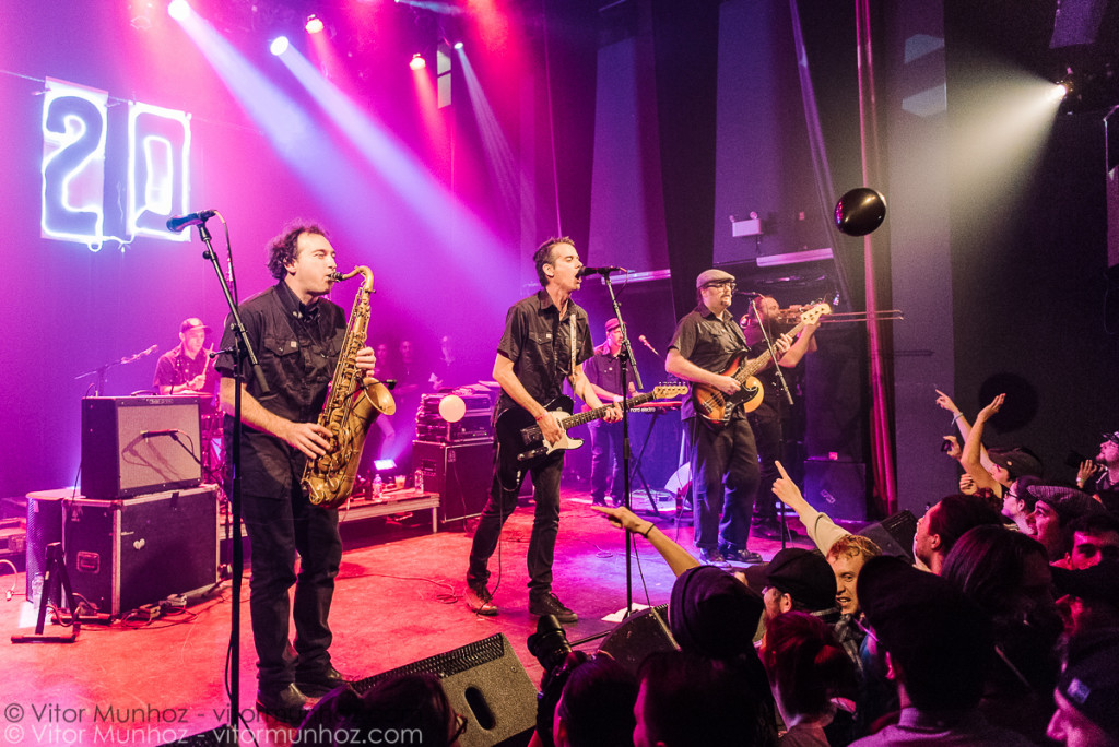 perform live for the 20th anniversary of Stomp Records