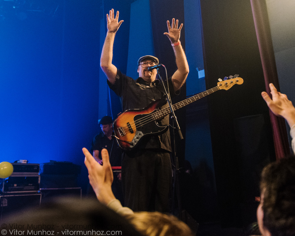 perform live for the 20th anniversary of Stomp Records