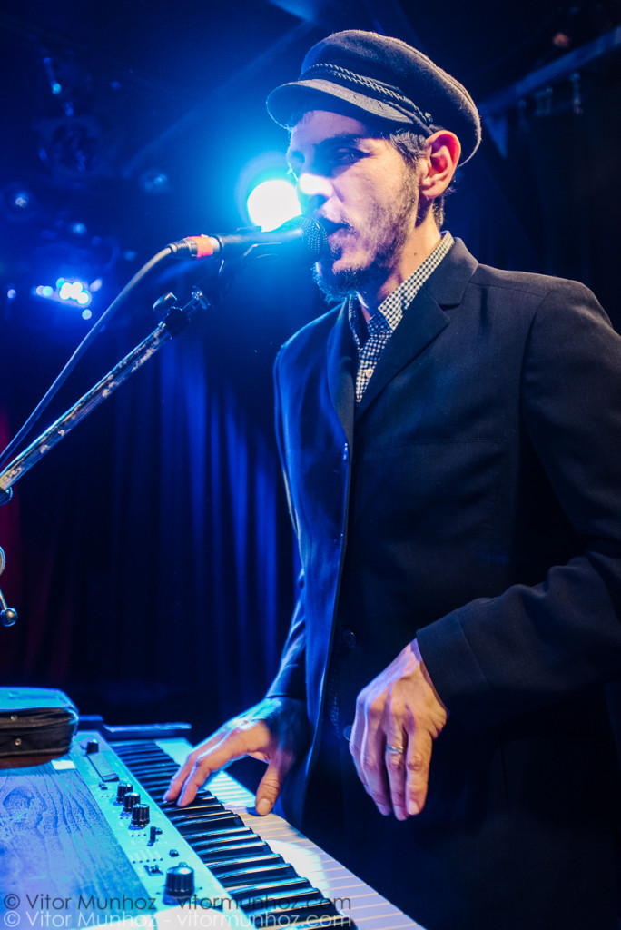 The Slacekrs performing live