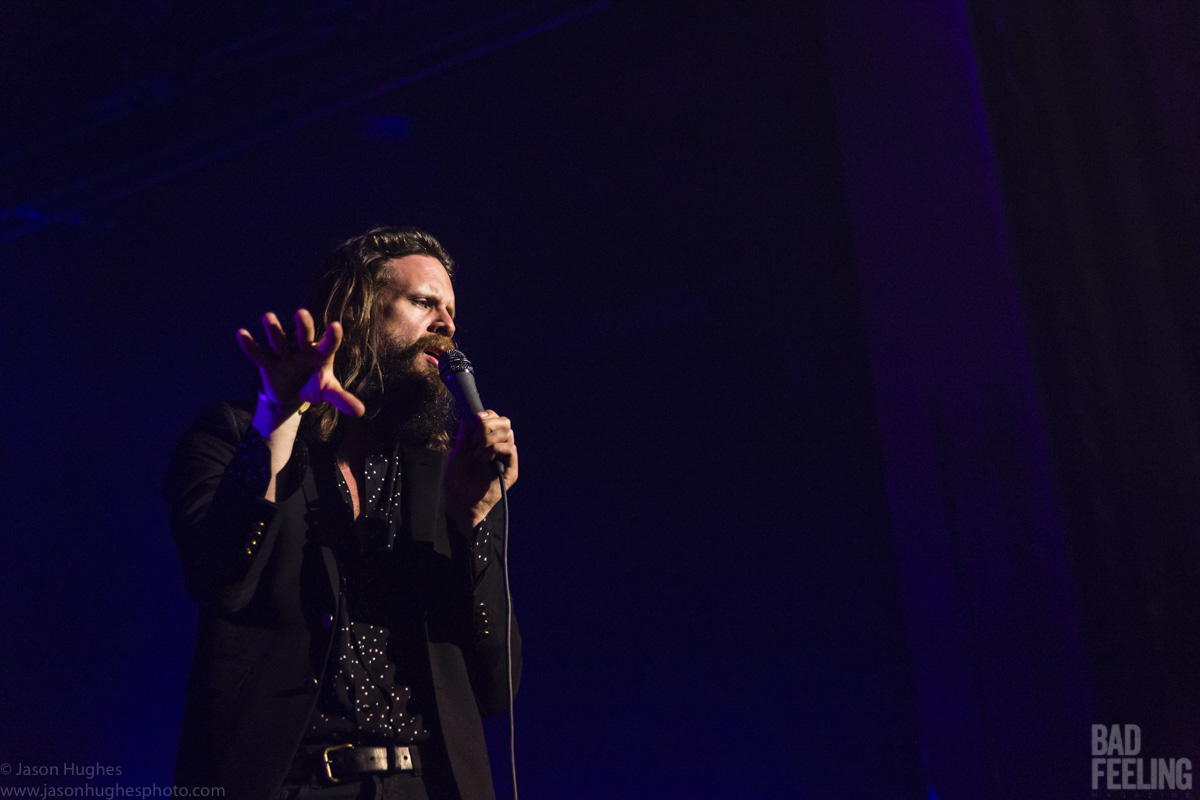 Father John Misty live at Montreal's Metropolis, April 21, 2016 (photo by Jason Hughes). 