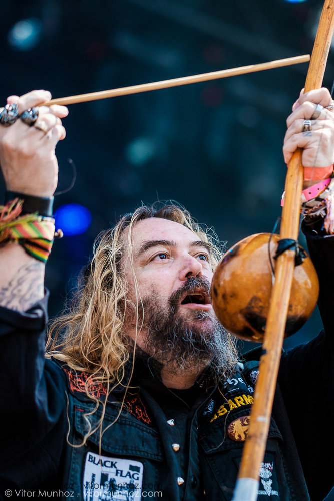 Max and Igor Cavalera live at Amnesia Rockfest 2016. Photo © Vitor Munhoz.