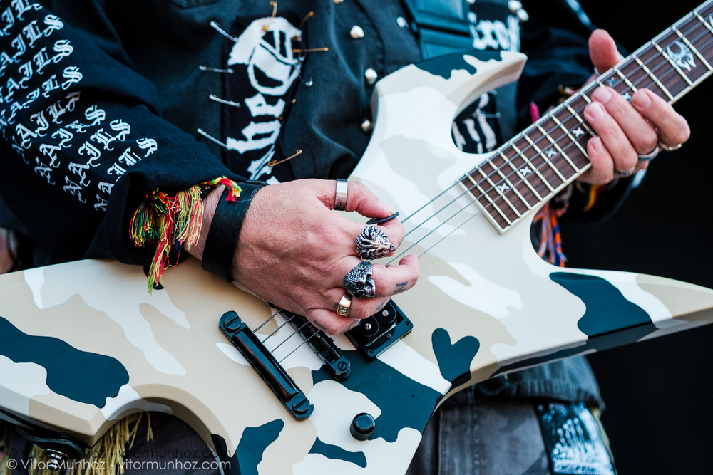 Max and Igor Cavalera live at Amnesia Rockfest 2016. Photo © Vitor Munhoz.