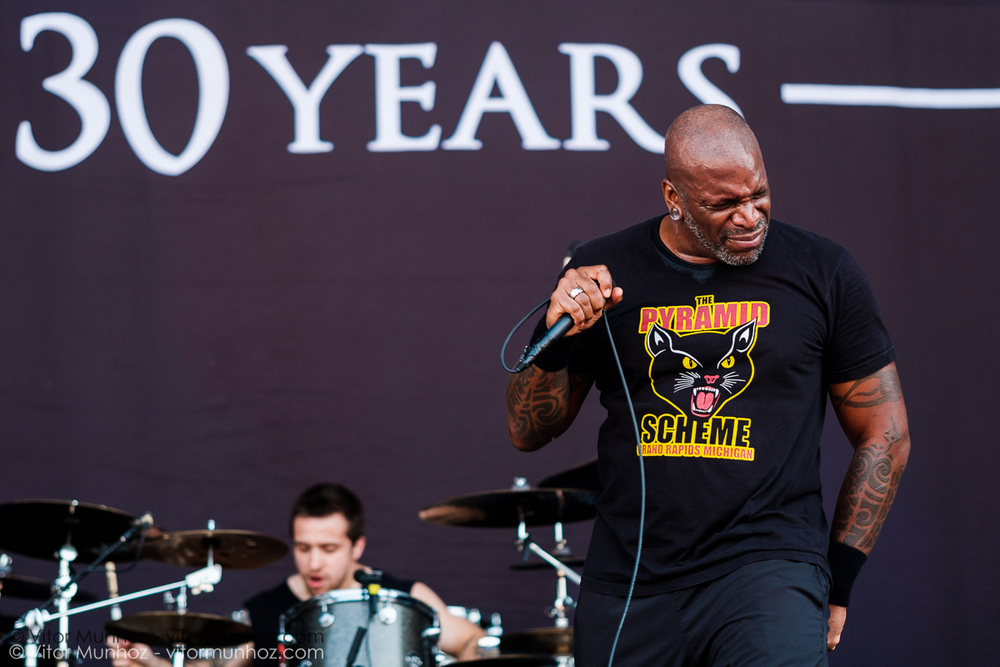 Sepultura live at Amnesia Rockfest 2016. Photo © Vitor Munhoz.