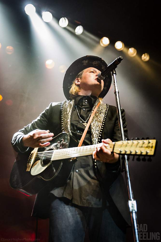 Arcade Fire live at Metropolis, March 15, 2017. 