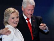 Hillary and Bill Clinton are going on tour (Bell Centre on November 28) 1