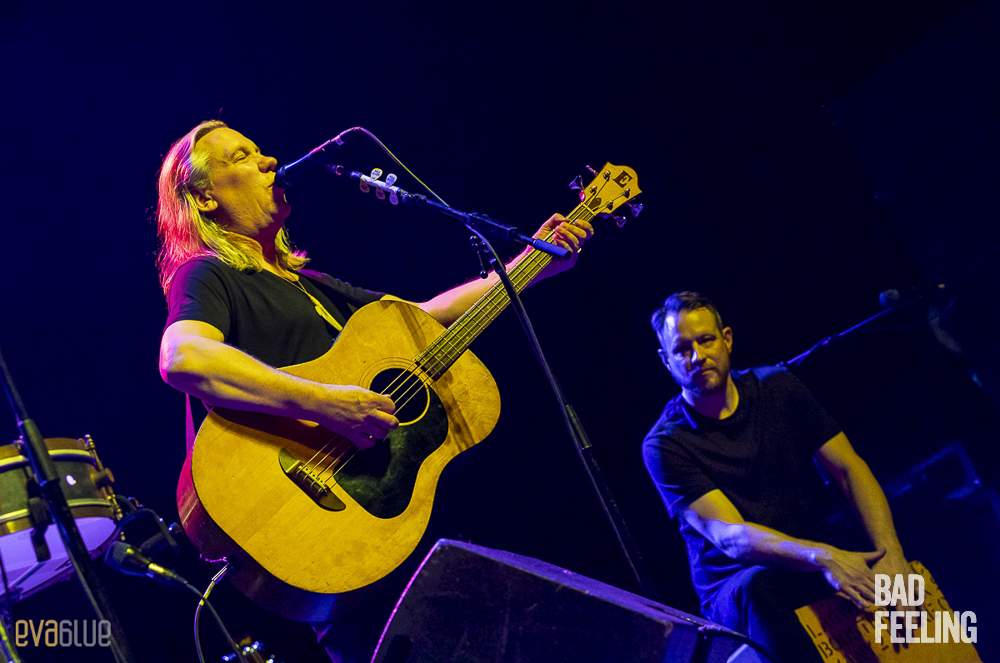 Violent Femmes played a hit-packed Halloween show at MTelus (photos) 19