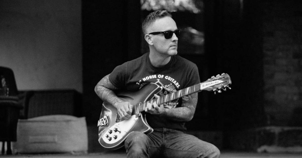 Interview Dave Hause kicks back against the darkness Bad Feeling