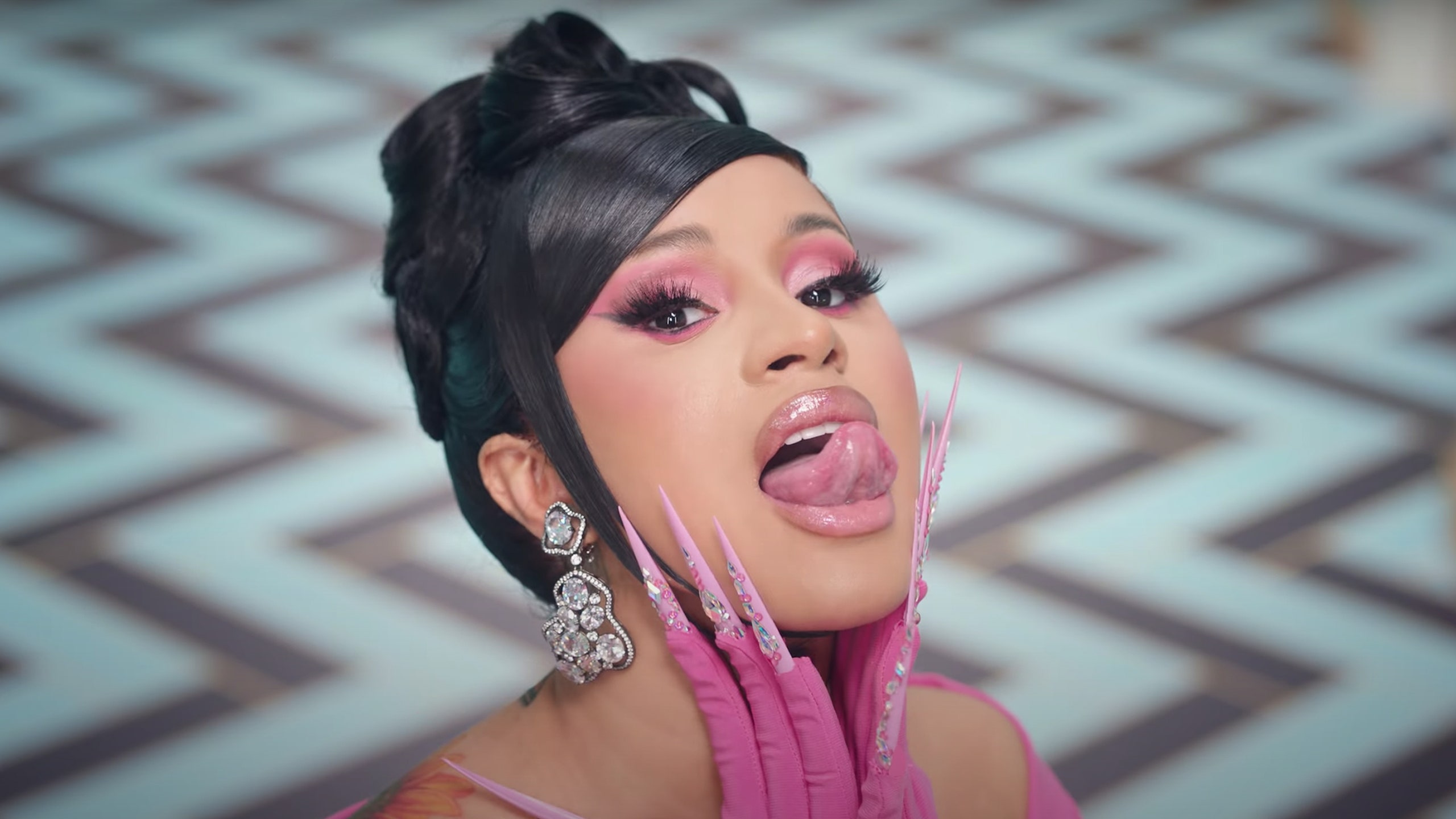 Cardi b just launched an OnlyFans Account.