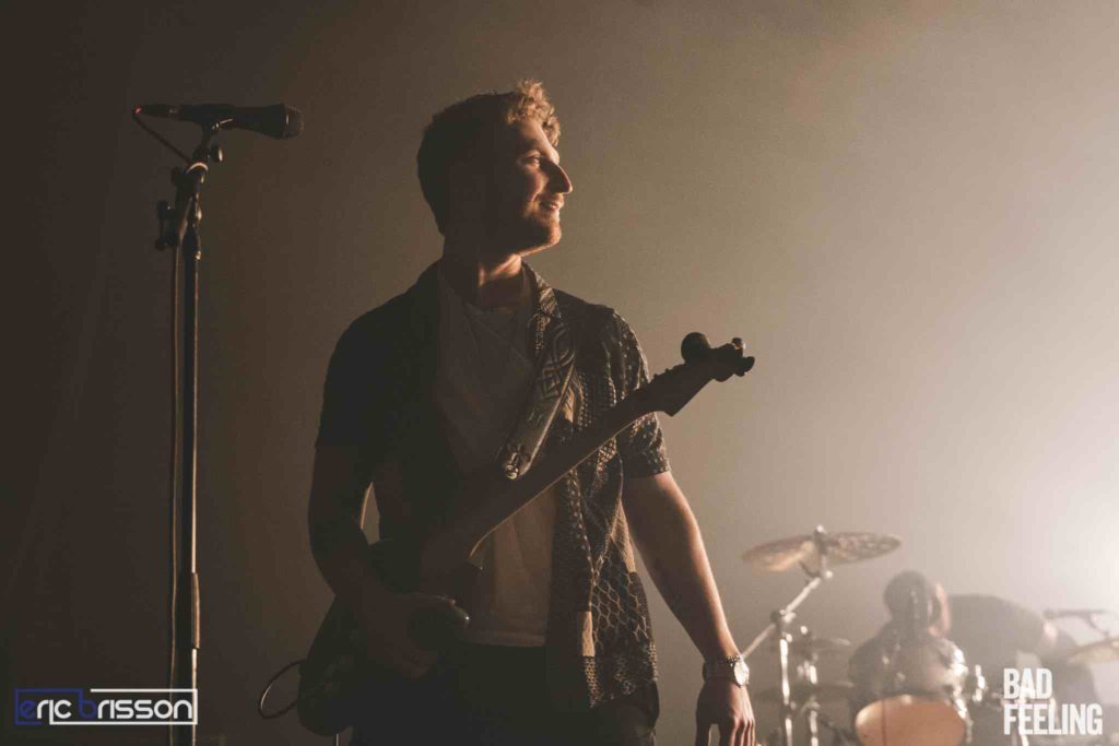 Two Feet cast a hazy atmospheric mood at Montreal's MTelus (photos)